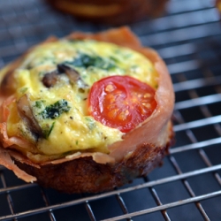 Proscuitto-Wrapped Mini Frittata Muffins - 